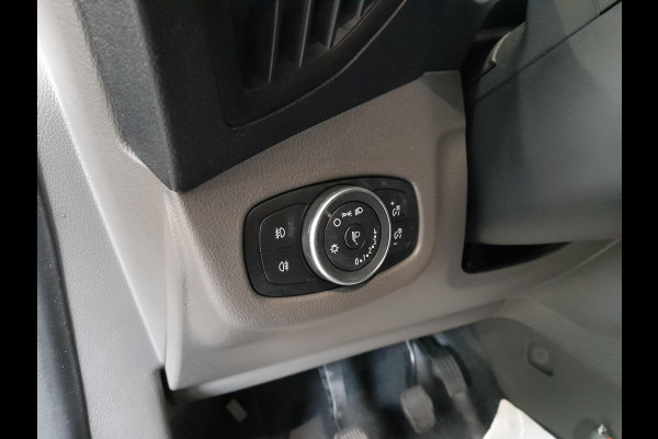 Ford Transit Connect L2 Trend Navigatie Airco  Parkeersensoren  Camera  Bluetooth  Carplay/Android Auto Trekhaak