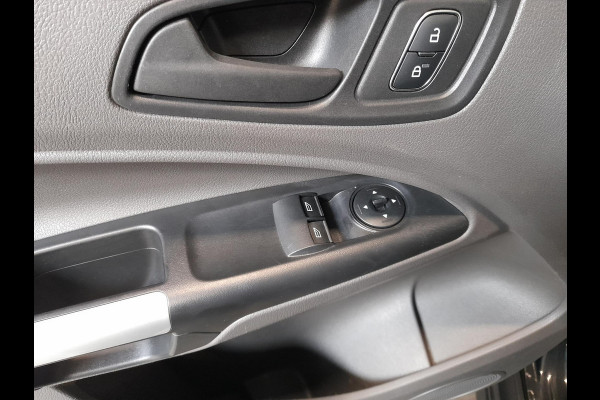 Ford Transit Connect L2 Trend Navigatie Airco  Parkeersensoren  Camera  Bluetooth  Carplay/Android Auto Trekhaak