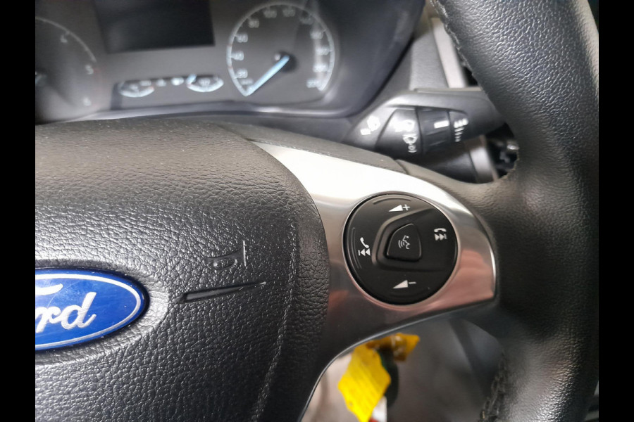 Ford Transit Connect L2 Trend Navigatie Airco  Parkeersensoren  Camera  Bluetooth  Carplay/Android Auto Trekhaak