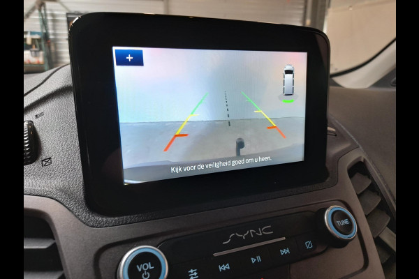 Ford Transit Connect L2 Trend Navigatie Airco  Parkeersensoren  Camera  Bluetooth  Carplay/Android Auto Trekhaak