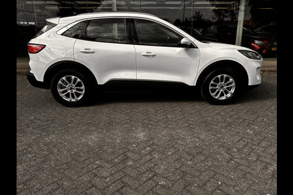 Ford Kuga 2.5 PHEV Titanium | Pano | Trekhaak 1500kg | Adaptive CC | Climate | Navi | All season banden | occasion