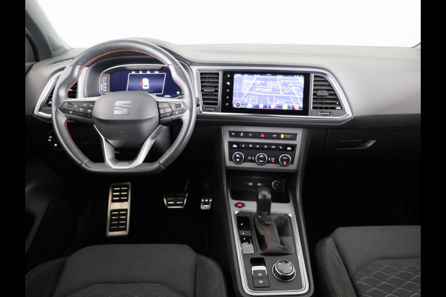 Seat Ateca FR Business Intense 1.5 TSI 150 pk Automaat (DSG) | Private lease vanaf 677,-- pm | Verlengde garantie | Navigatie | Parkeersensoren (Park assist) | Achteruitrijcamera | Adaptieve cruise control | Stoelverwarming |