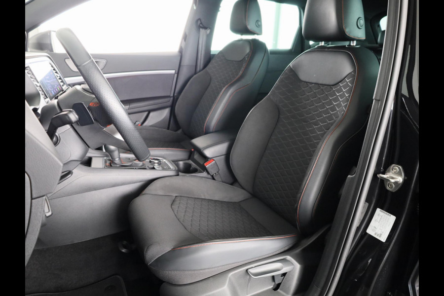 Seat Ateca FR Business Intense 1.5 TSI 150 pk Automaat (DSG) | Private lease vanaf 677,-- pm | Verlengde garantie | Navigatie | Parkeersensoren (Park assist) | Achteruitrijcamera | Adaptieve cruise control | Stoelverwarming |