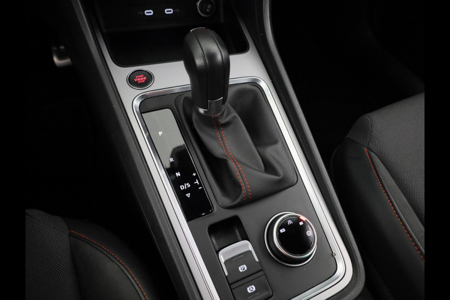 Seat Ateca FR Business Intense 1.5 TSI 150 pk Automaat (DSG) | Private lease vanaf 677,-- pm | Verlengde garantie | Navigatie | Parkeersensoren (Park assist) | Achteruitrijcamera | Adaptieve cruise control | Stoelverwarming |