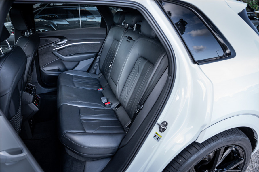 Audi e-tron 55 quattro Advanced Pro Line Plus 95 kWh ** Panodak ** B&O ** 21"