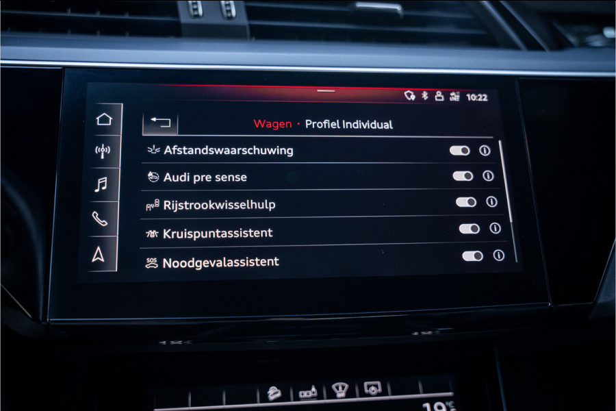 Audi e-tron 55 quattro Advanced Pro Line Plus 95 kWh ** Panodak ** B&O ** 21"