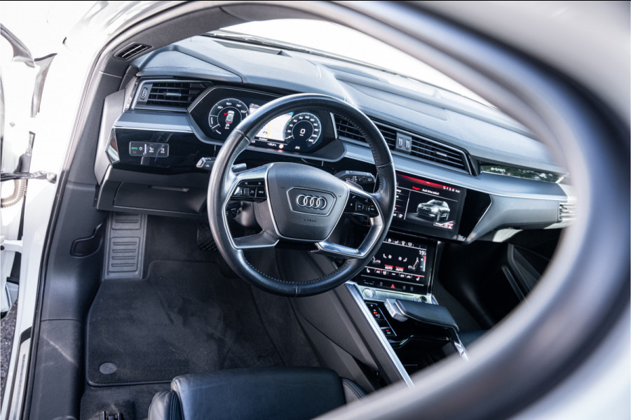 Audi e-tron 55 quattro Advanced Pro Line Plus 95 kWh ** Panodak ** B&O ** 21"