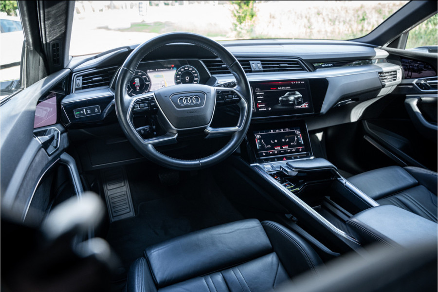 Audi e-tron 55 quattro Advanced Pro Line Plus 95 kWh ** Panodak ** B&O ** 21"
