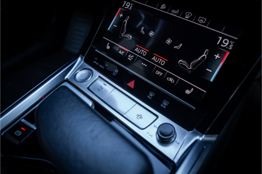 Audi e-tron 55 quattro Advanced Pro Line Plus 95 kWh ** Panodak ** B&O ** 21"