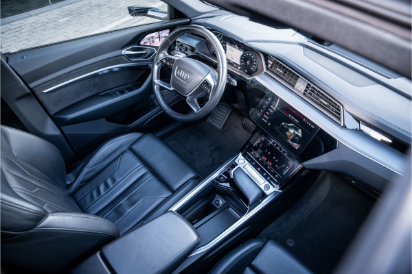 Audi e-tron 55 quattro Advanced Pro Line Plus 95 kWh ** Panodak ** B&O ** 21"
