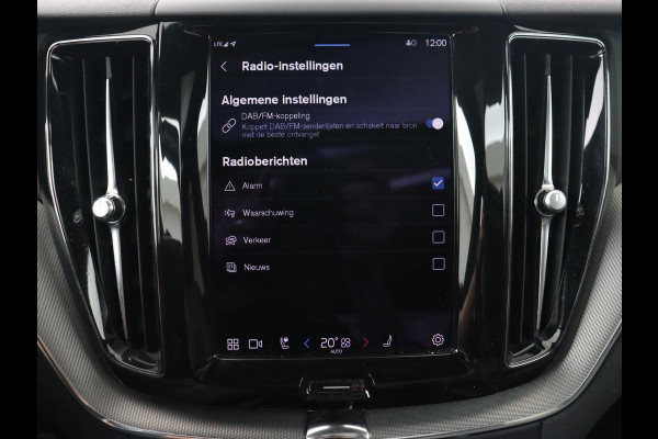 Volvo XC60 2.0 Recharge T8 AWD R-Design | Panoramadak | Trekhaak | Stoel & stuurverwarming | 360 Camera | 21'' | Harman/Kardon | Adaptive cruise | Keyless | Carplay | Memory | PHEV | Plug In
