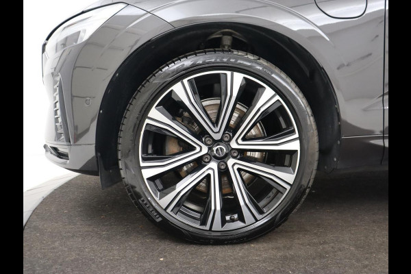Volvo XC60 2.0 Recharge T8 AWD R-Design | Panoramadak | Trekhaak | Stoel & stuurverwarming | 360 Camera | 21'' | Harman/Kardon | Adaptive cruise | Keyless | Carplay | Memory | PHEV | Plug In