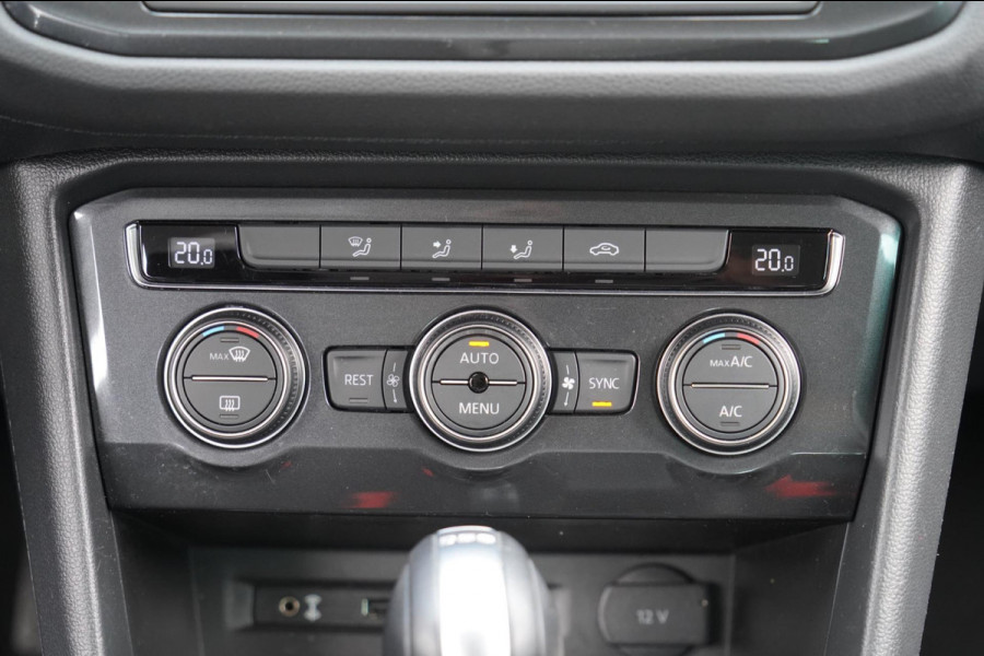 Volkswagen Tiguan 2.0 TSI 4Motion Highline / Virtual cockpit / Led / PDC / 2e Eig. / NL-Auto!
