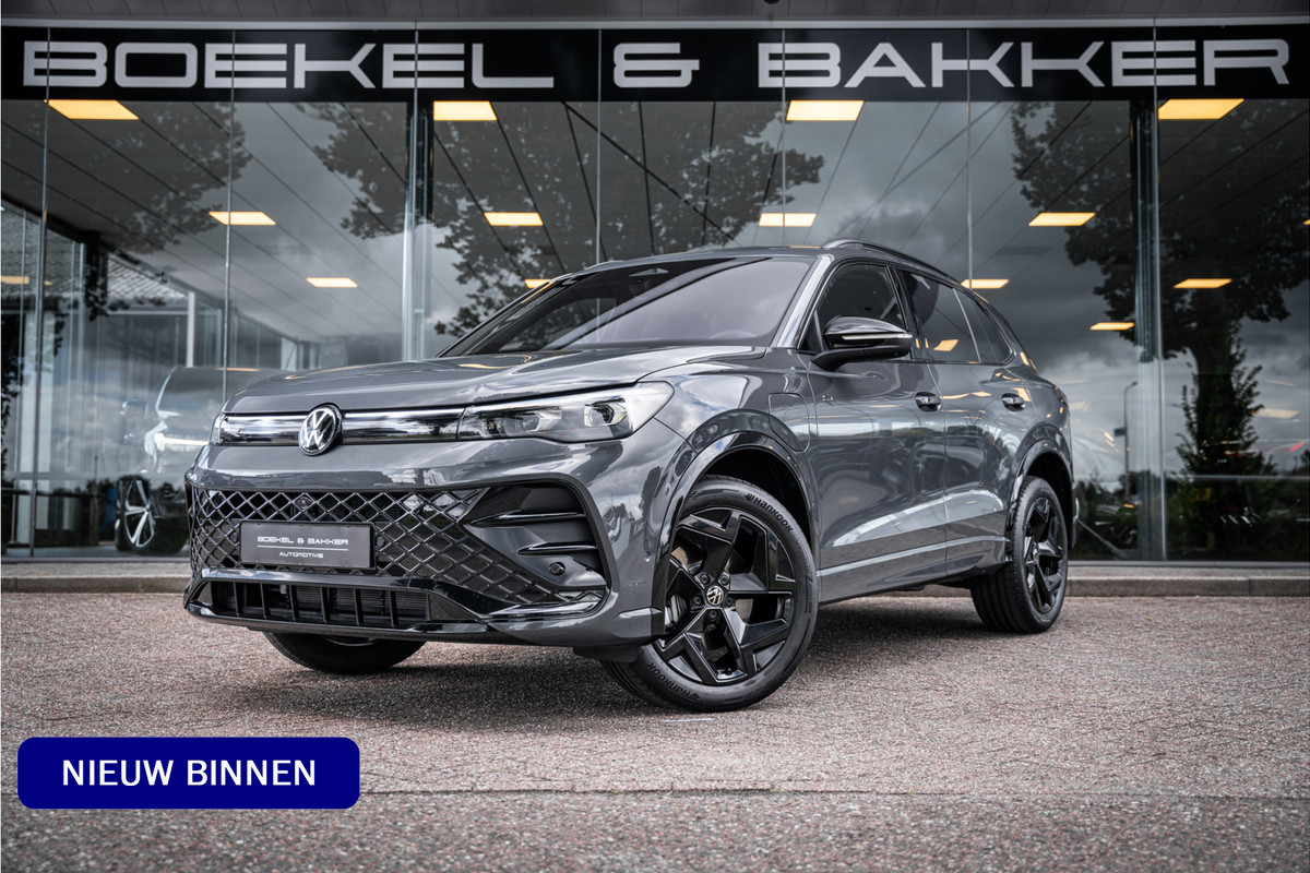 Volkswagen Tiguan 1.5 eHybrid R-Line Edition ** HUD ** Trekhaak ** 360 camera ** Massage Blackstyle **