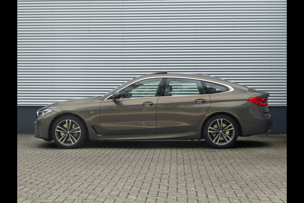 BMW 6 Serie Gran Turismo 640i xDrive M-Sport - Pano - Active Steering - Driving Ass Prof - Massage - GT