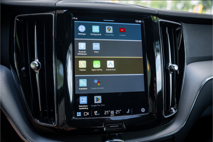 Volvo XC60 2.0 T8 Plug-in hybrid AWD R-Design ** Panodak ** Ventilatie ** Harman/Kardon