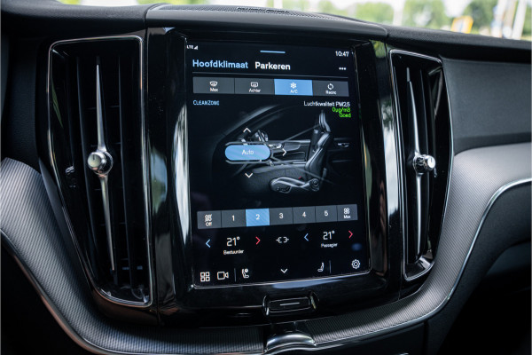Volvo XC60 2.0 T8 Plug-in hybrid AWD R-Design ** Panodak ** Ventilatie ** Harman/Kardon