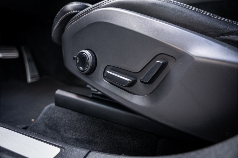 Volvo XC60 2.0 T8 Plug-in hybrid AWD R-Design ** Panodak ** Ventilatie ** Harman/Kardon