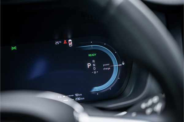 Volvo XC60 2.0 T8 Plug-in hybrid AWD R-Design ** Panodak ** Ventilatie ** Harman/Kardon