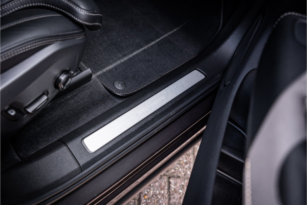 Volvo XC60 2.0 T8 Plug-in hybrid AWD R-Design ** Panodak ** Ventilatie ** Harman/Kardon