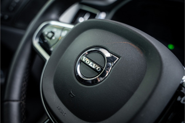 Volvo XC60 2.0 T8 Plug-in hybrid AWD R-Design ** Panodak ** Ventilatie ** Harman/Kardon