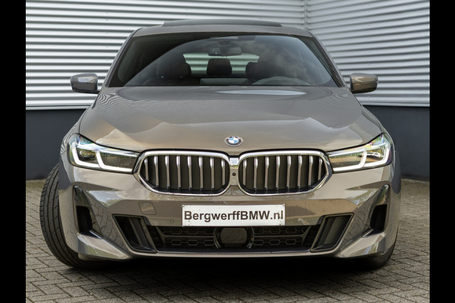 BMW 6 Serie Gran Turismo 640i xDrive M-Sport - Pano - Active Steering - Driving Ass Prof - Massage - GT