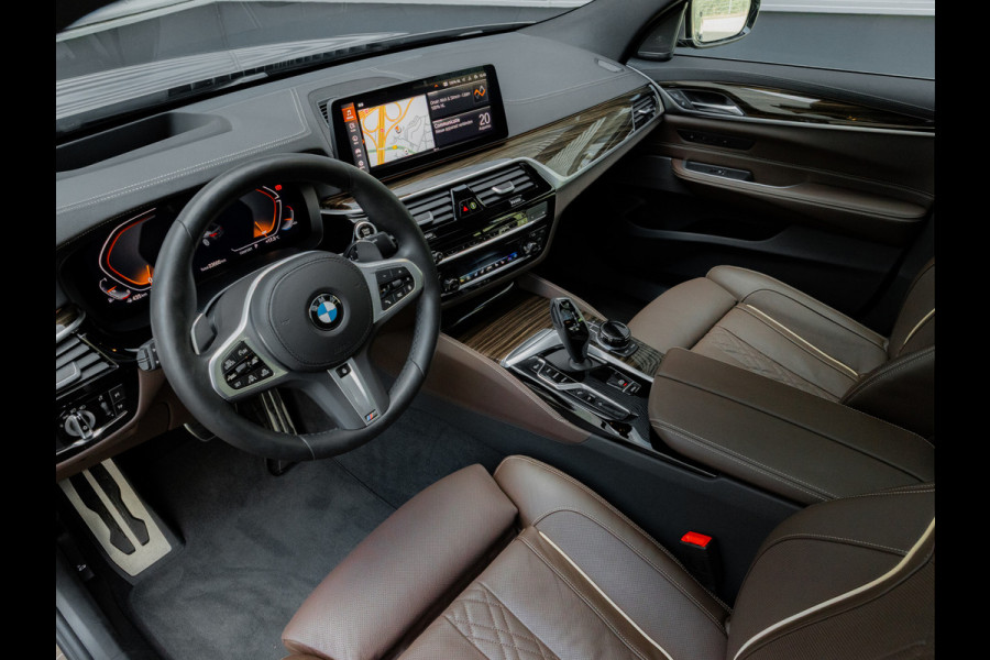 BMW 6 Serie Gran Turismo 640i xDrive M-Sport - Pano - Active Steering - Driving Ass Prof - Massage - GT