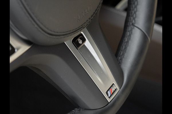 BMW 6 Serie Gran Turismo 640i xDrive M-Sport - Pano - Active Steering - Driving Ass Prof - Massage - GT