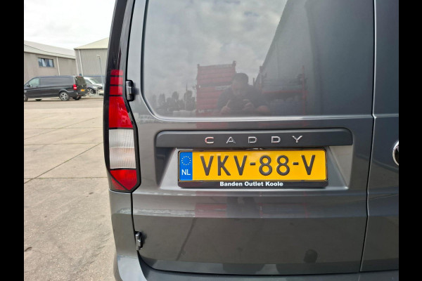 Volkswagen Caddy Cargo 2.0 TDI Style AUTOMAAT / CARPLAY / TREKHAAK / EURO 6 / N.A.P