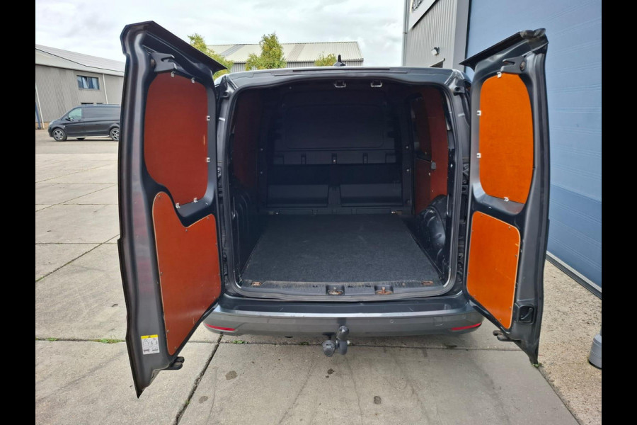 Volkswagen Caddy Cargo 2.0 TDI Style AUTOMAAT / CARPLAY / TREKHAAK / EURO 6 / N.A.P