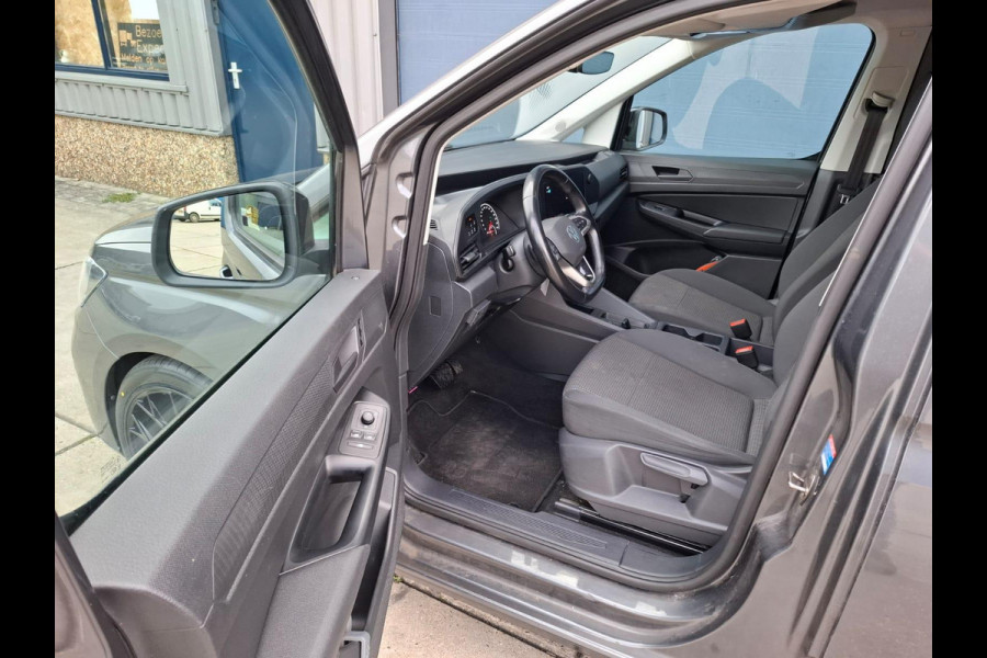 Volkswagen Caddy Cargo 2.0 TDI Style AUTOMAAT / CARPLAY / TREKHAAK / EURO 6 / N.A.P