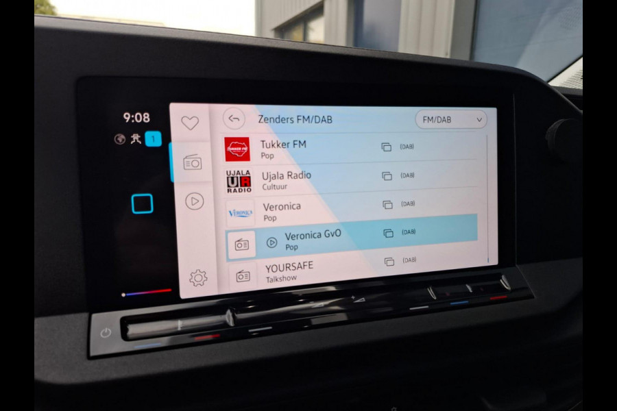 Volkswagen Caddy Cargo 2.0 TDI Style AUTOMAAT / CARPLAY / TREKHAAK / EURO 6 / N.A.P
