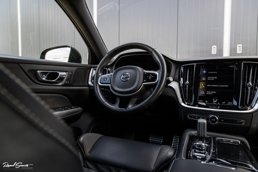 Volvo V60 2.0 T8 Twin Engine AWD Polestar Engineered | Cruise control | Memory | Harman Kardon | Ohlins demping systeem |