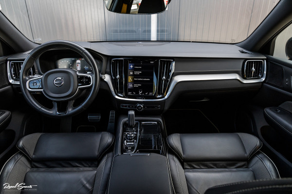 Volvo V60 2.0 T8 Twin Engine AWD Polestar Engineered | Cruise control | Memory | Harman Kardon | Ohlins demping systeem |
