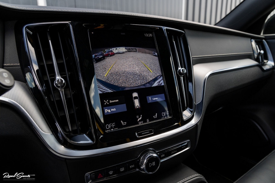 Volvo V60 2.0 T8 Twin Engine AWD Polestar Engineered | Cruise control | Memory | Harman Kardon | Ohlins demping systeem |