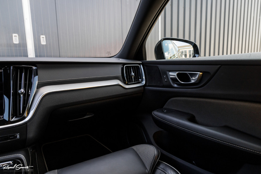 Volvo V60 2.0 T8 Twin Engine AWD Polestar Engineered | Cruise control | Memory | Harman Kardon | Ohlins demping systeem |