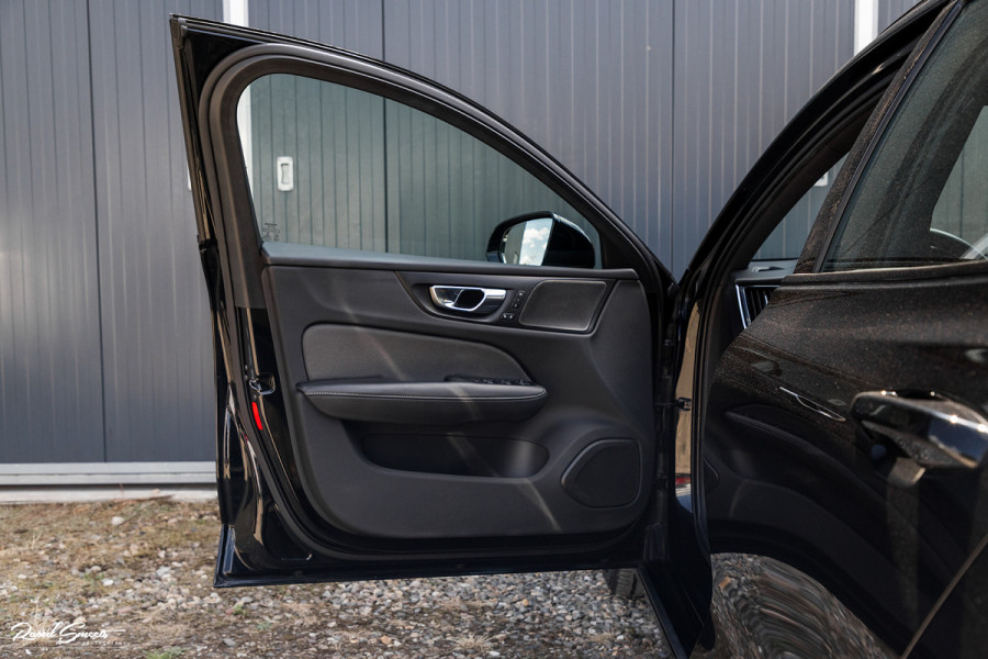 Volvo V60 2.0 T8 Twin Engine AWD Polestar Engineered | Cruise control | Memory | Harman Kardon | Ohlins demping systeem |