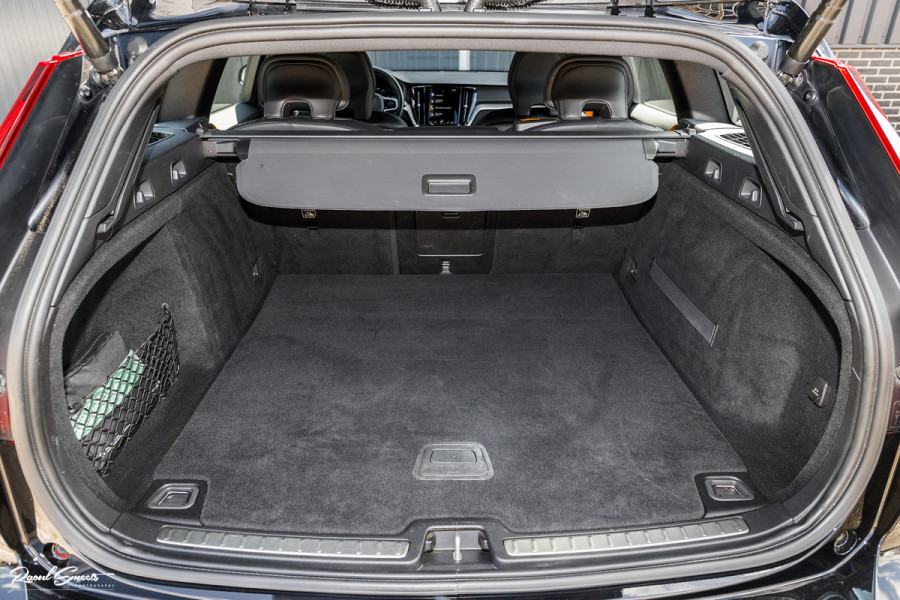 Volvo V60 2.0 T8 Twin Engine AWD Polestar Engineered | Cruise control | Memory | Harman Kardon | Ohlins demping systeem |