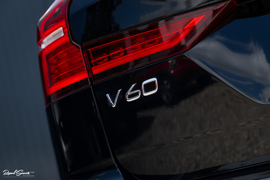 Volvo V60 2.0 T8 Twin Engine AWD Polestar Engineered | Cruise control | Memory | Harman Kardon | Ohlins demping systeem |