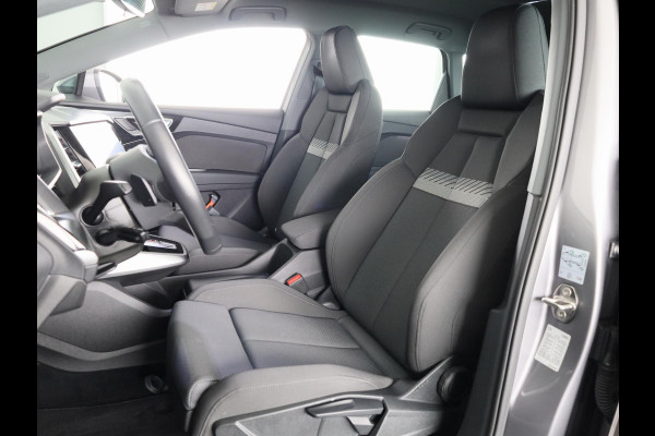 Audi Q4 e-tron 40 Advanced edition 77 kWh 204 pk | SoH 97% | Navigatie | Warmtepomp | Parkeersensoren achter | Autom. airco (3 zones) | Matrix LED koplampen | Lichtmetalen velgen 20" |