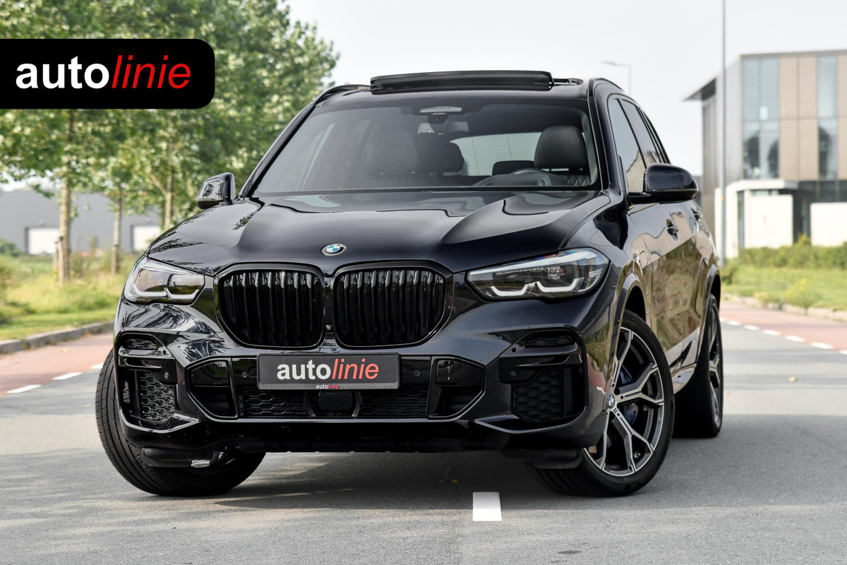 BMW X5 XDrive45e M-Sport. Aero, Luchtv, Pano, 360, HUD, ACC, Keyless, Trekhaak, H/K, Leder, Sfeer, 21'' CarPlay! BMW X5 XDrive45e M-Sport. Aero, Luchtv, Pano, 360, HUD, ACC, Keyless, Trekhaak, H/K, Leder, Sfeer, 21'' CarPlay!