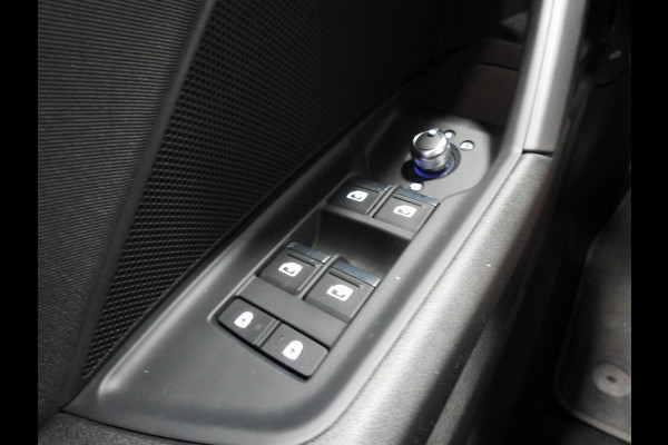 Audi A3 Limousine 30 TFSI Aut. Advanced Edition NAVI/VIRTUAL/LED/17"LMV!