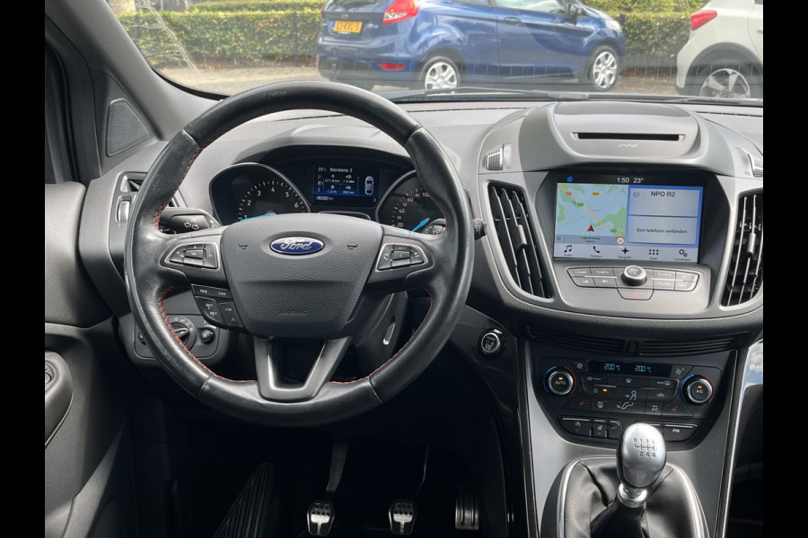 Ford Kuga 1.5 EcoBoost ST Line 150pk/110kW 6-bak | Bi-Xenon | Camera | Spoiler | Elek. achterklep | Winter Pack | etc. etc.