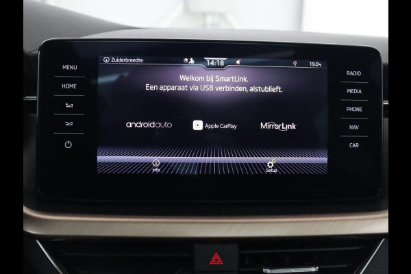 Škoda Kamiq 1.0 TSI Business Edition | Panoramadak | Trekhaak | Stoelverwarming | Virtual Cockpit | Carplay | Climate control | Keyless | Cruise control | Full LED | Getint glas
