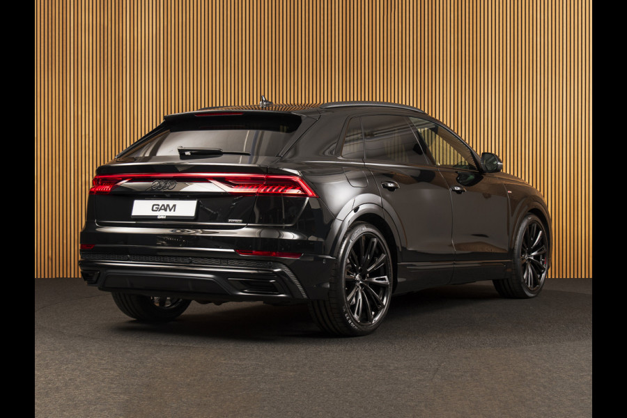 Audi Q8 55 TFSI e quattro 23"-PANO-B&O-TOUR-CITY-PARK