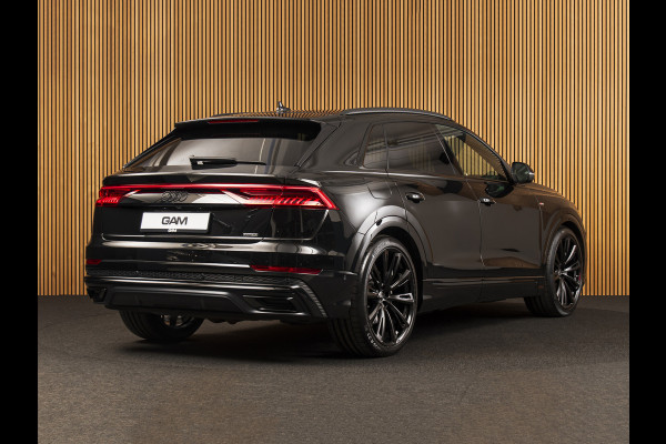 Audi Q8 55 TFSI e quattro 23"-PANO-B&O-TOUR-CITY-PARK