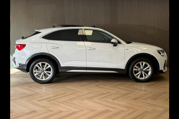 Audi Q3 Sportback 35 TFSI S Edition Competition PANO PARKEERSENOREN CRUISE CONTROL DIGITAL DASH STOELVERWARMING APPLE CARPLAY