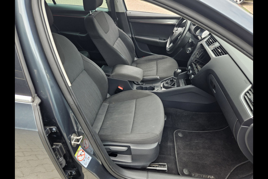 Škoda Octavia Combi 1.6 TDI Greentech inc btw en bpm