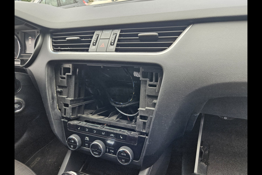 Škoda Octavia Combi 1.6 TDI Greentech inc btw en bpm