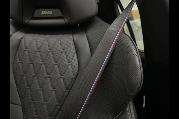 BMW X5 50e M-Performance Seats | M-Sport Pro | 360 Camera | Soft-Close | Panorama | Indiv. Leder | 4-Zone Clima | Stoelventilatie | Head-Up | Harman-Kardon | Keyless-Entry | Memory | M-Gordels | Stuurverwarming | Stoelverwarming V+A | Zonwering | Parfumering | Iso-Glas | Iconic-Glow | Beker Koeling & Verwarming | Standkachel | Carplay |